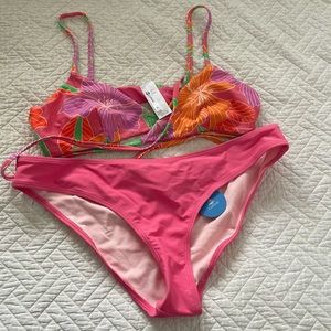 NWT Cupshe reversible hipster bikini. Size XL. See pic for measurements.